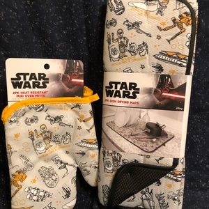 Star Wars brand new Dish drying mat &?set of oven mitts